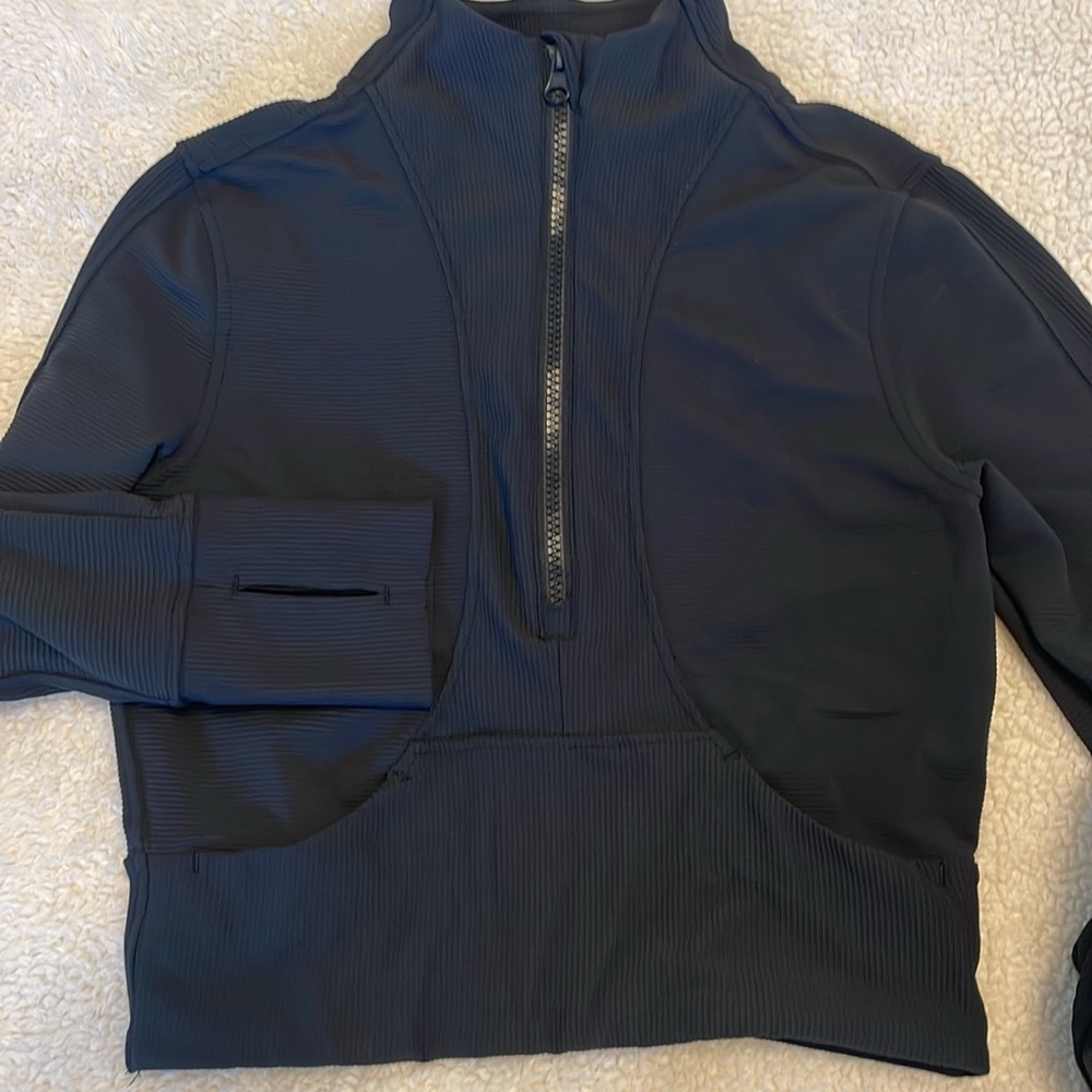 90 Degree by Reflex Cropped half zip